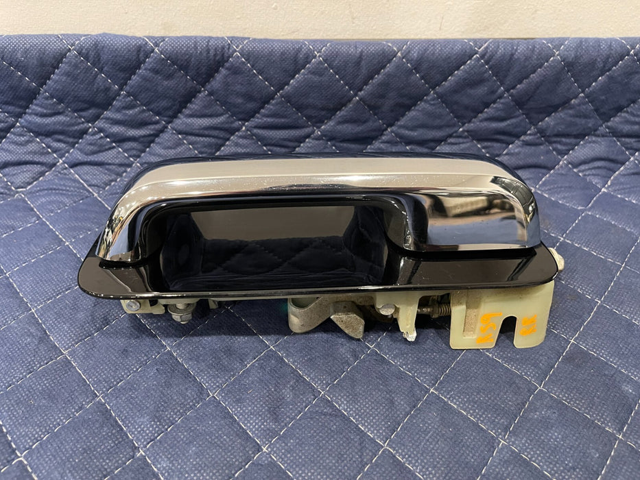 2017-2019 FORD F250 F350 F450 REAR PASSENGER RIGHT BLACK/CHROME DOOR HANDLE (G1)