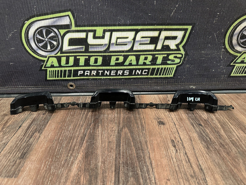 2024 FORD F350 GRILLE LEFT RIGHT TRIM PIECES OEM PC3B-8200 / PC3B-8200-D