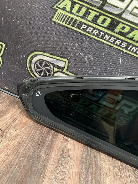 2015-2020 BMW 4 SERIES M4 F82 REAR DRIVER LEFT QUARTER PANEL GLASS WINDOW OEM