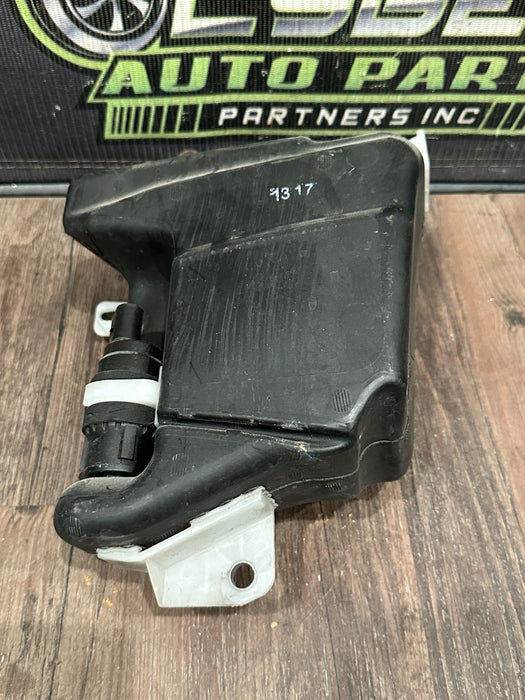 2017 AUDI R8 WINDSHIELD WASHER TANK RESERVOIR OEM