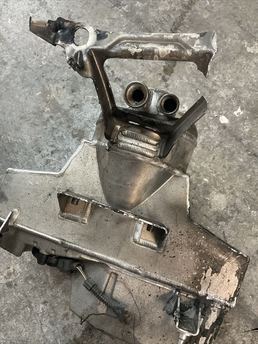 2017 AUDI R8 OEM OIL RESERVOIR TANK DRY SUMP CONTAINER 4S0115373F ~NO LEAKS~