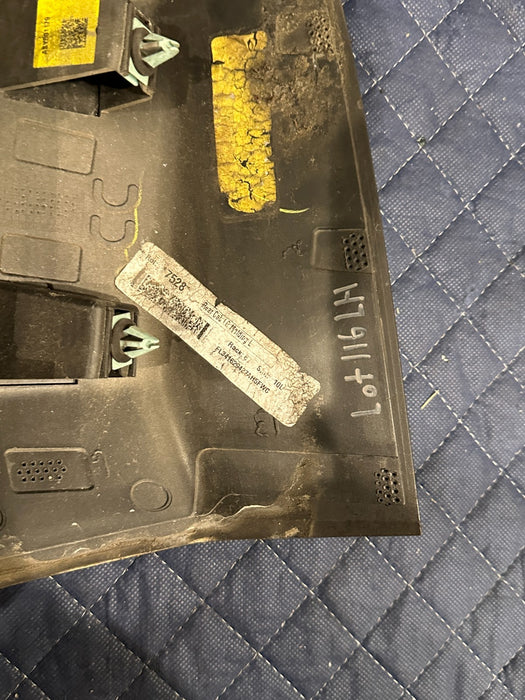 2017-2019 FORD F250 F350 LEFT CAB CORNER CARIBOU (H5) OEM *PAINT SCRATCH #3*