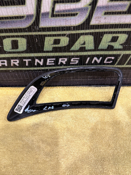 2017-18 AUDI R8 FRONT LEFT RIGHT DOOR PANEL CARBON FIBER TRIMS OEM