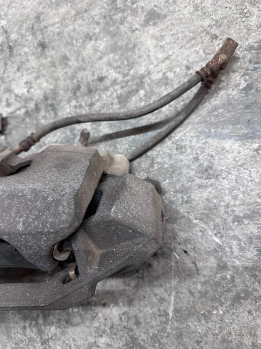 2017 NISSAN TITAN XD FRONT RIGHT BRAKE CALIPER OEM