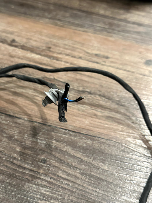 2017-2018 AUDI R8 FRONT BUMPER PARKING SENSOR HARNESS OEM 4S0971095A