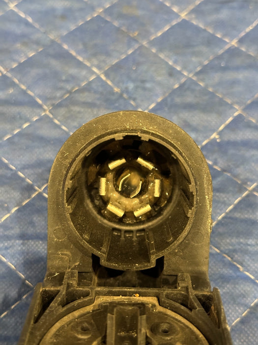 2021 RAM 2500 LARAMIE REAR BUMPER TRAILER PLUG CONNECTOR OEM