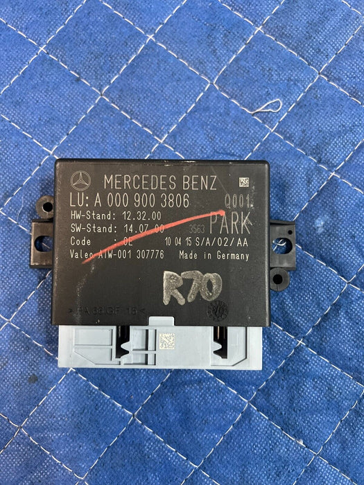 2015 MERCEDES-BENZ C63 AMG OEM PARK DISTANCE ASSIST CONTROL MODULE 0009003806