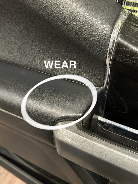 2017-2019 FORD 350 F450 PLATINUM FRONT DRIVER LEFT DOOR PANEL OEM *WEAR 7 & 9*