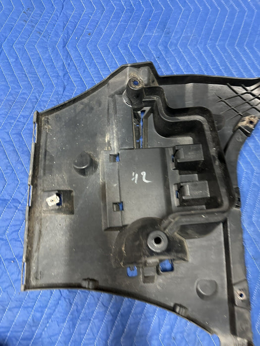 2011 BMW 550i F10 5 SERIES REAR LEFT BUMPER MOUNT SUPPORT BRACKET ~MINOR CRACK~