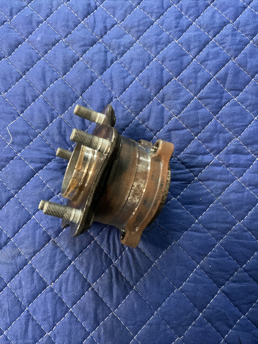 2018 NISSAN 370Z NISMO REAR LEFT WHEEL HUB OEM