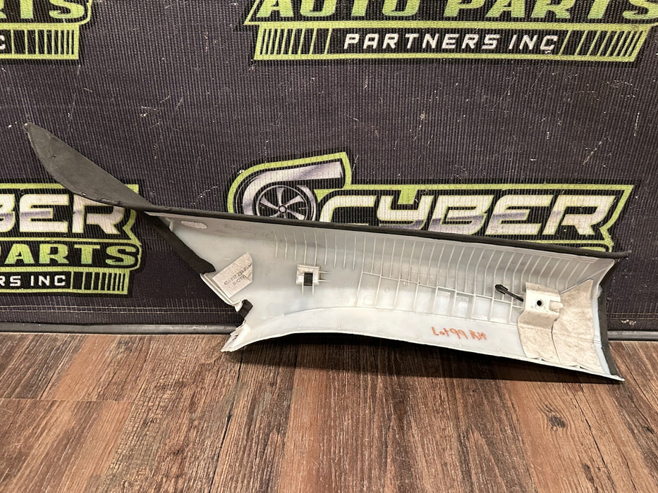 2021 AUDI R8 FRONT PASSENGER RIGHT ALCANTARA A PILLAR TRIM OEM *WEAR/READ*