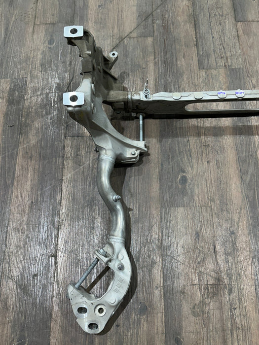 2018-2024 LAMBORGHINI URUS FRONT ENGINE SUBFRAME CROSSMEMBER OEM 4M0399315