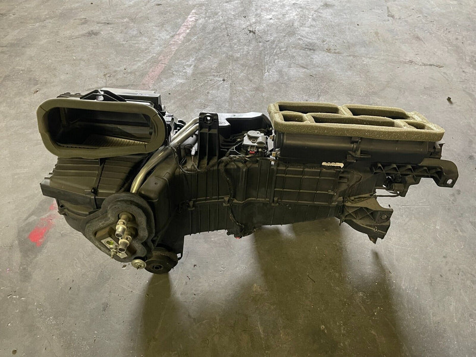2019 FORD F250 F350 6.7L DIESEL LIMITED HVAC HEATER CORE BOX W MOTOR OEM