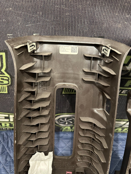 2017-2019 FORD F250 F350 F450 BROWN LEFT RIGHT UPPER B PILLAR OEM ~SCRATCHES~