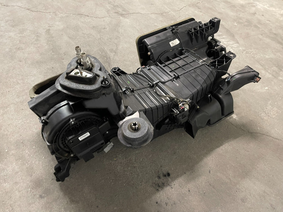 2017 2018 2019 FORD F250 F350 DIESEL 6.7L HEATER CORE BOX HVAC OEM