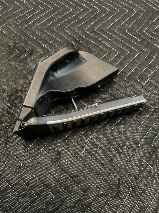 2018-2021 MERCEDES E63S AMG OEM ACCELERATOR GAS PEDAL 205 300 01 04