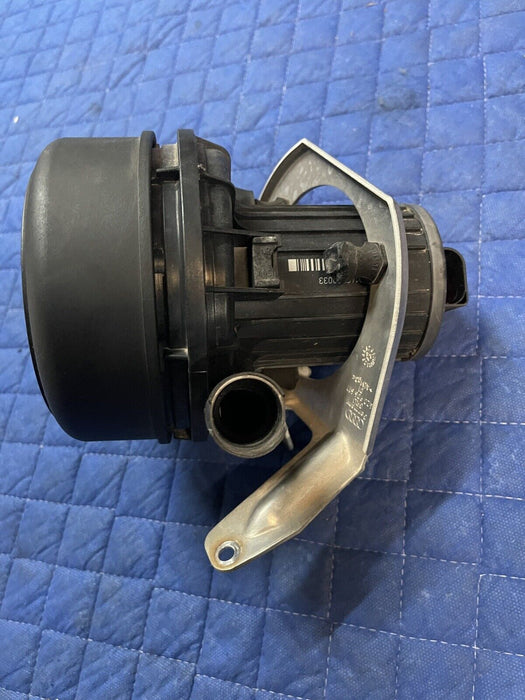 2012 AUDI R8 4.2L V8 OEM SECONDARY AIR INJECTION PUMP 420906601 420 906 601