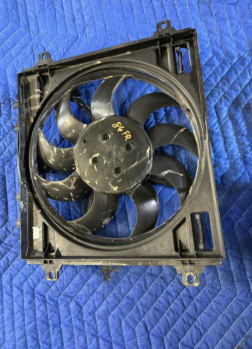 2017 AUDI R8 V10 FRONT RIGHT RADIATOR COOLER FAN 4S0121203C ~DAMAGE~