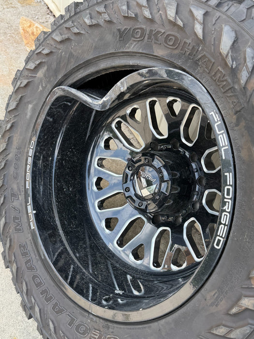 10X225 FORD F450 REAR FUEL FORGED FF19D WHEEL 22X8.25" 37" YOKOHAMA TIRE *BENT*
