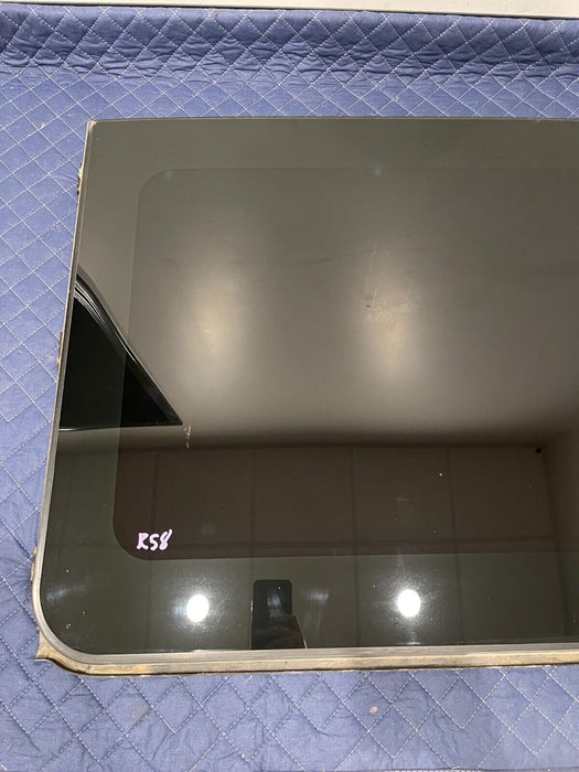 2017-2019 FORD F350 F450 REAR TWIN PANEL MOONROOF STATIONARY GLASS OEM