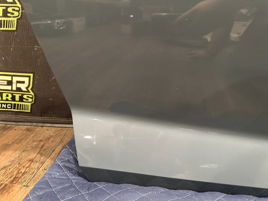 2017 2021 AUDI R8 RIGHT DOOR SHELL KEMORA GRAY 4S0 831 312 A "MINOR BURN"