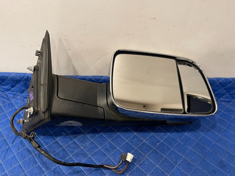 2012 DODGE RAM 3500 FRONT PASSENGER RIGHT SIDE MIRROR W/ CHROME CAP OEM