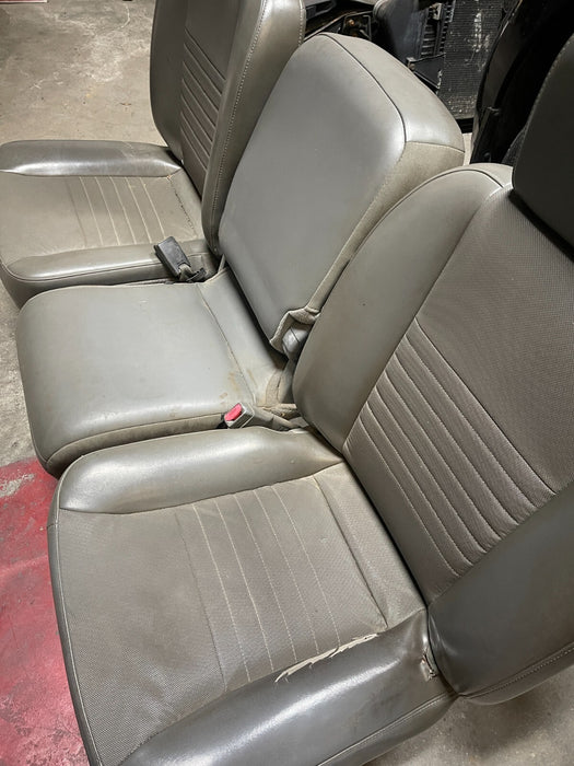 2007 DODGE RAM 3500 SINGLE CAB FRONT SEATS W/ JUMP SEAT OEM 114K MILES