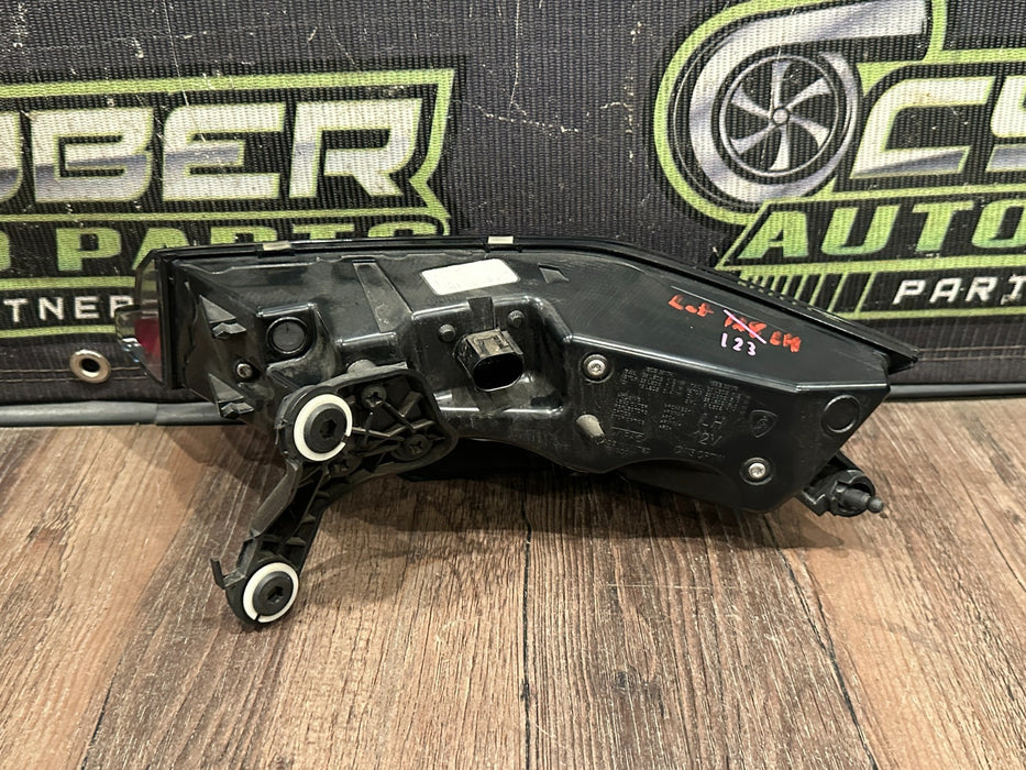 2018-2024 LAMBORGHINI URUS OUTER LEFT TAIL LIGHT OEM *FLAWS/CHIPPED 4-7*