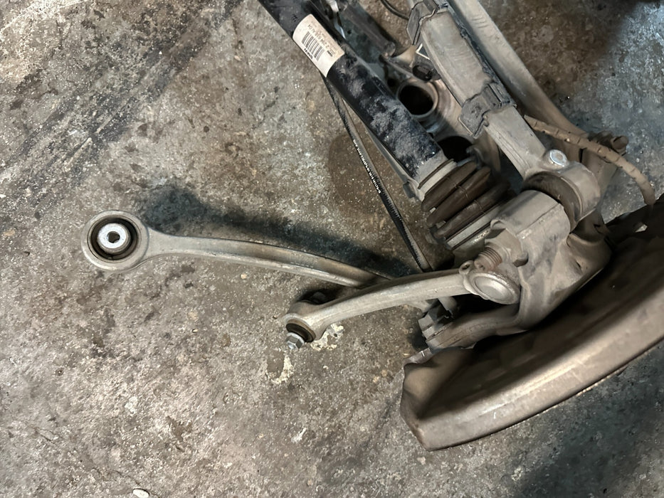 2020 BMW M4 F82 REAR LEFT SPINDLE KNUCKLE CONTROL ARM SUSPENSION W/ AXLE OEM