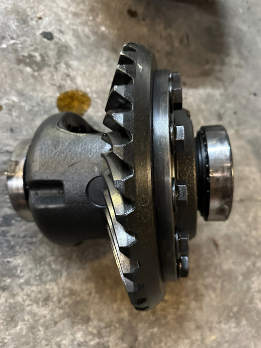 2017-2019 FORD F250 F350 REAR AXLE DIFFERENTIAL GEAR (3.55 GEAR RATIO)