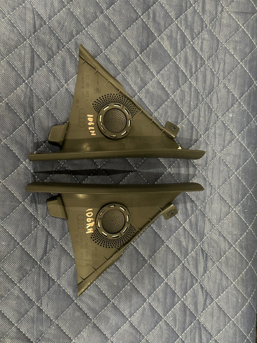 2014 AUDI R8 LEFT RIGHT DOOR TWEETER SPEAKER TRIM COVER PANEL 427 857 504 ~READ~