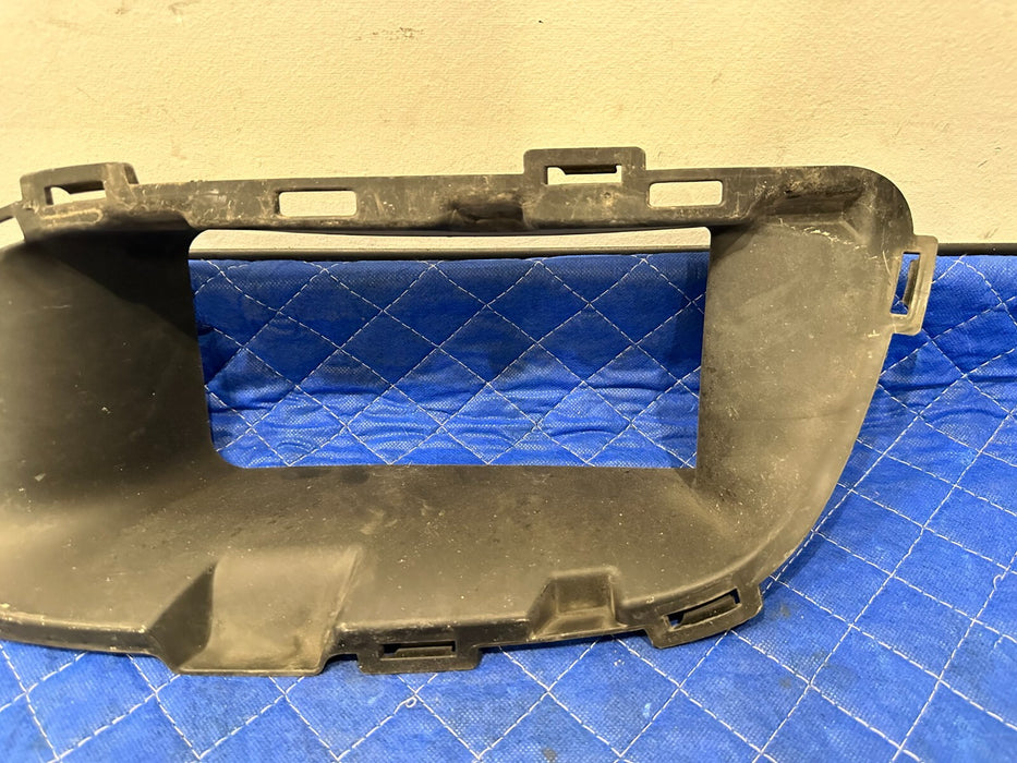 2017 MERCEDES-BENZ C63 AMG CONV FRONT BUMPER PASSENGER RIGHT SIDE AIR DUCT OEM