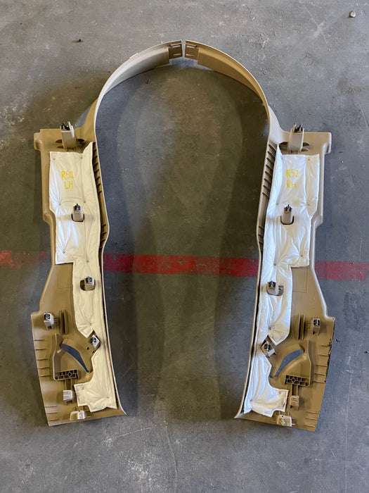 2017 2018 2019 FORD F250 F350 F450 LARIAT RIGHT C PILLAR TRIM *SCRATCHES*