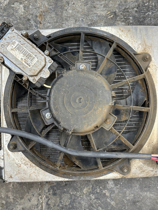 2014 AUDI R8 FRONT RIGHT PASSENGER RADIATOR 420 121 252 ASSEMBLY ~DAMAGE!!~