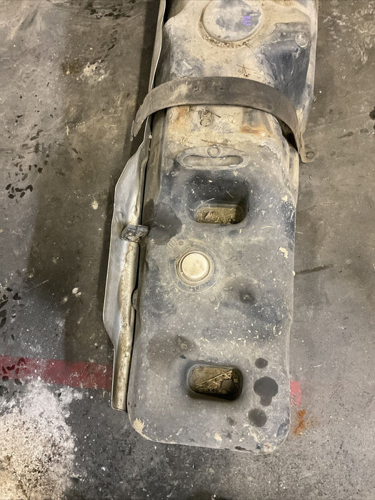 2017 RAM 2500 3500 DRW DIESEL FUEL TANK OEM W/ PUMP OEM 2013-2018