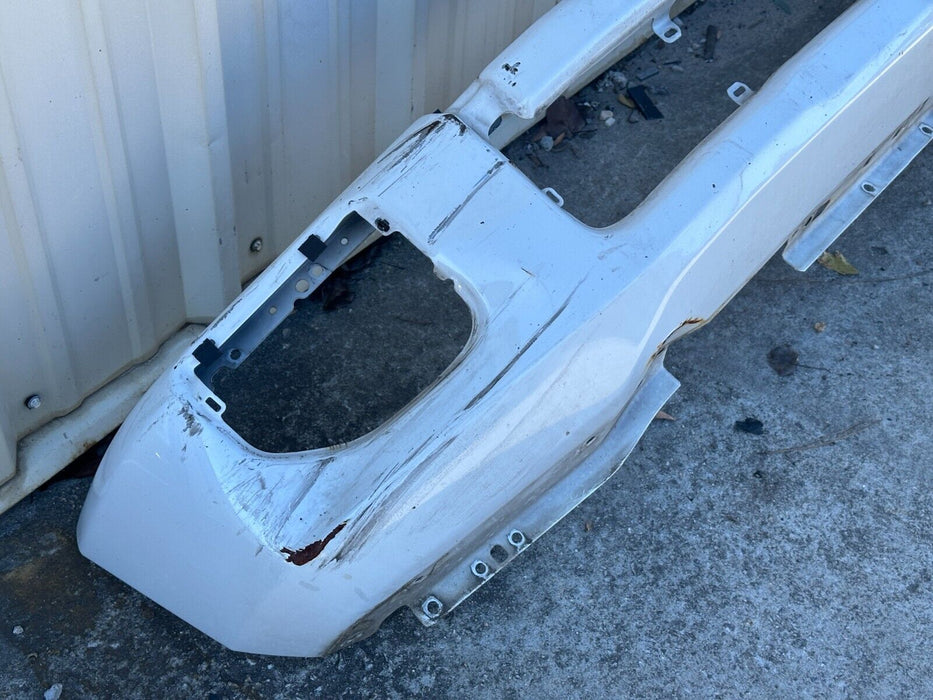 2020 2021 2022 FORD F450 FRONT BUMPER WHITE PAINTED COVER OEM *DAMAGE*