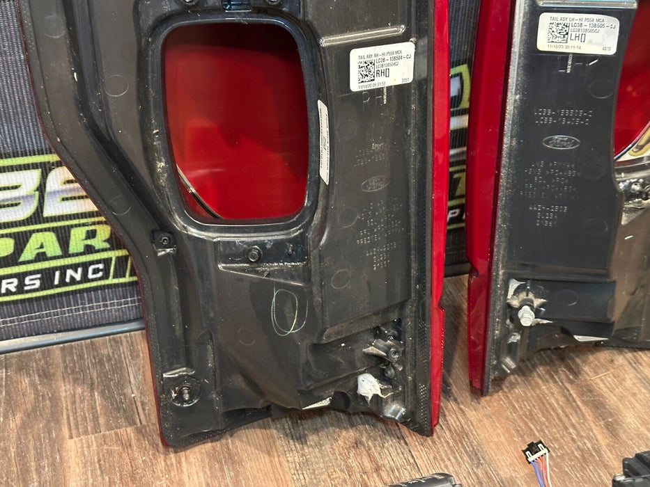 2020 2021 2022 FORD F250 F350 F450 LED TAIL LIGHT PAIR LEFT RIGHT W/ BLIND SPOT