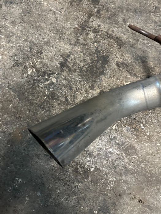 2016 2017 2018 2019 NISSAN TITAN XD MAIN TAIL PIPE EXHAUST OEM