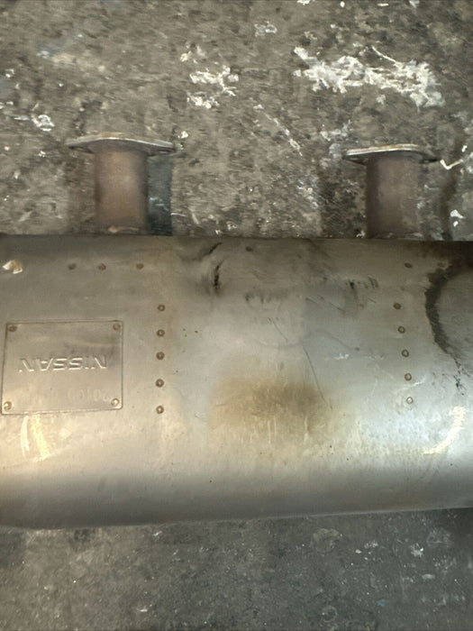 2018 NISSAN 370Z OEM REAR MUFFLER EXHAUST WITH TIPS 20100 0GA0A