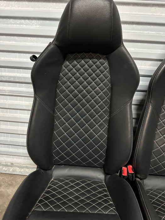 2017 2018 AUDI R8 PLUS SYPDER OEM GENUINE DIAMOND STITCHED SPORT SEATS