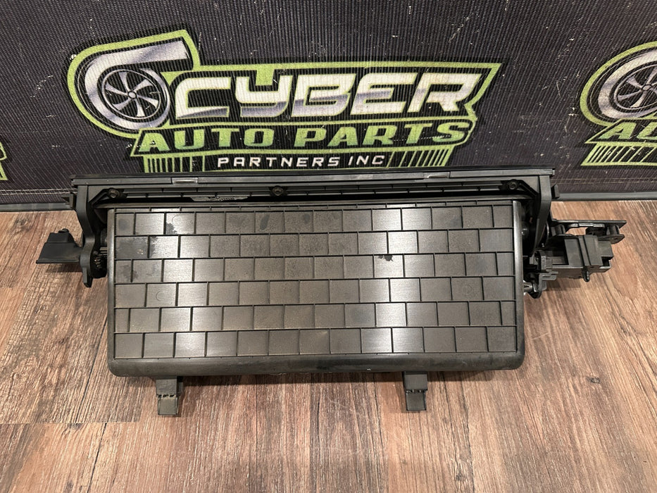 2023-2024 FORD F350 LARIAT UPPER GLOVE BOX ASSEMBLY OEM *MINOR WEAR #5