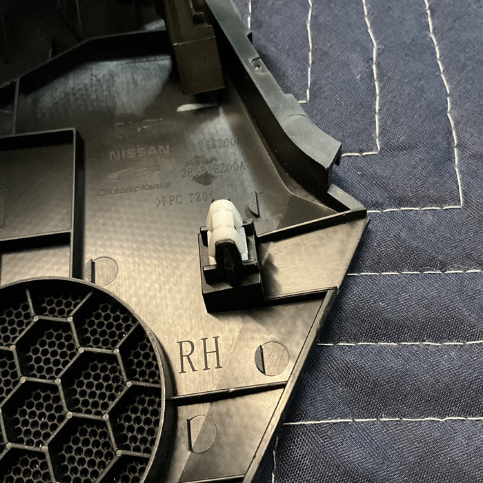 2016 NISSAN TITAN XD DASHBOARD SPEAKER COVER SET