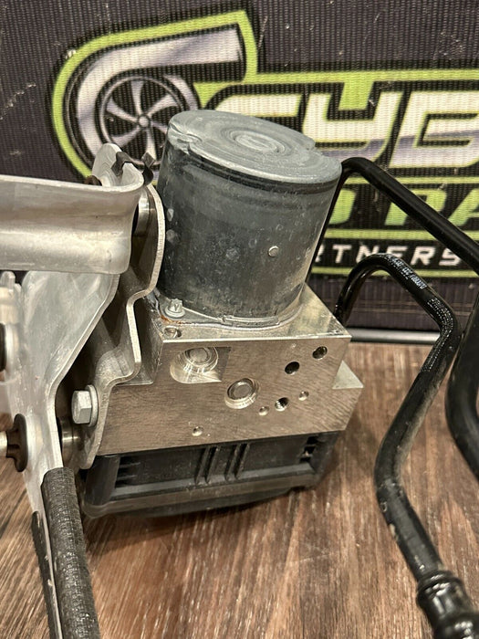 2017-18 AUDI R8 ABS ANTI LOCK BRAKE PUMP MODULE OEM 4S0 907 379 G