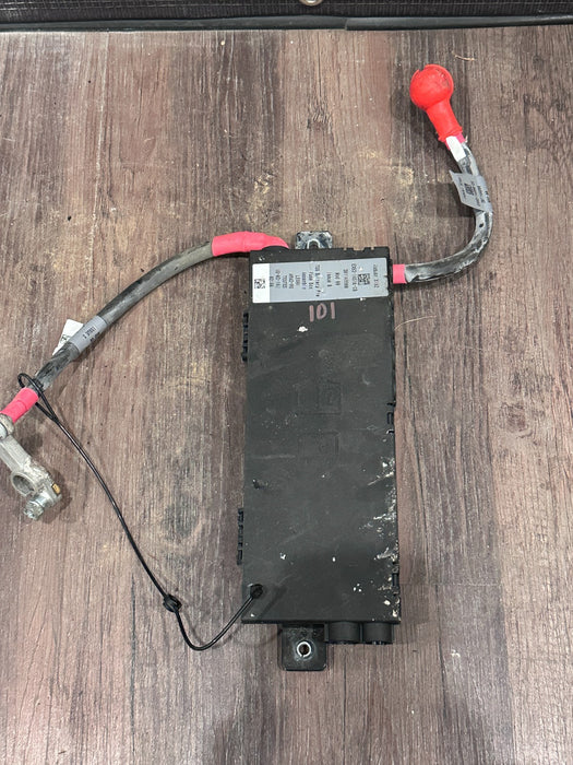 2015 JAGUAR F TYPE R POWER SUPPLY MODULE TRUNK POSITIVE BATTERY EX53 14300 AD