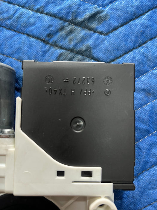 2012 AUDI R8 OEM FRONT LEFT DRIVER LH DOOR  WINDOW GLASS MOTOR 420 959 801