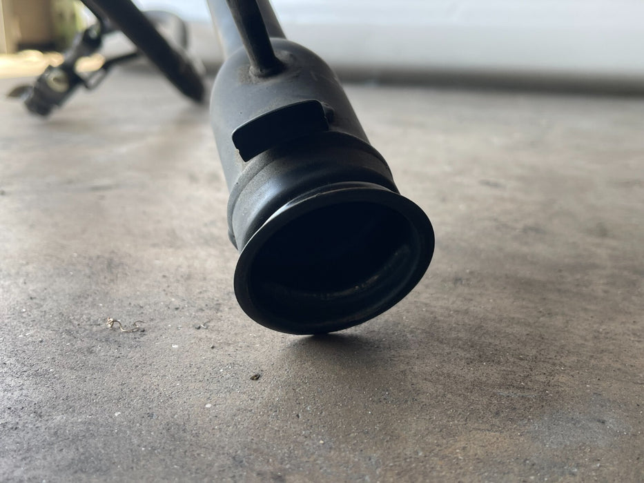 2018 CHALLENGER HELLCAT FUEL FILLER NECK TUBE ASSEMBLY OEM 2015-2021