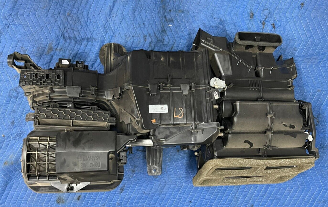 2017-2019 FORD F250 F350 DIESEL 6.7L HEATER CORE BOX HVAC OEM GL3H-19B555-FV