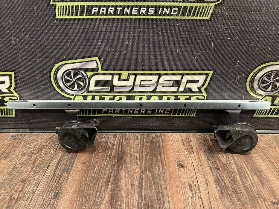 2017-18 AUDI R8 MOUNTING BRACKET W LEFT RIGHT HORN ASSEMBLY OEM