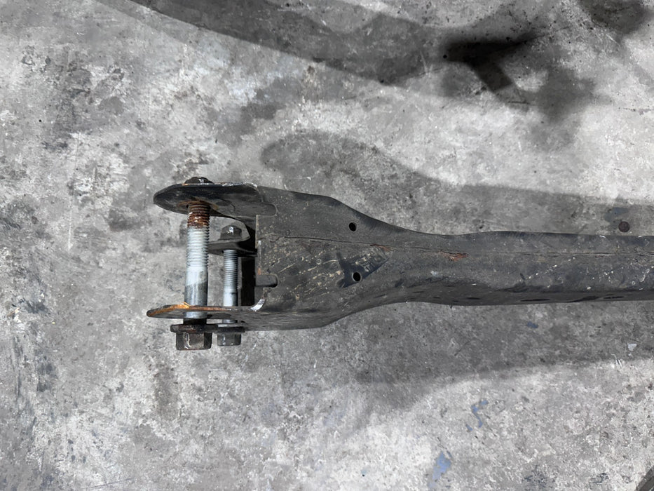 2017-2019 FORD F250 F350 DRIVER LEFT RADIUS ARM OEM