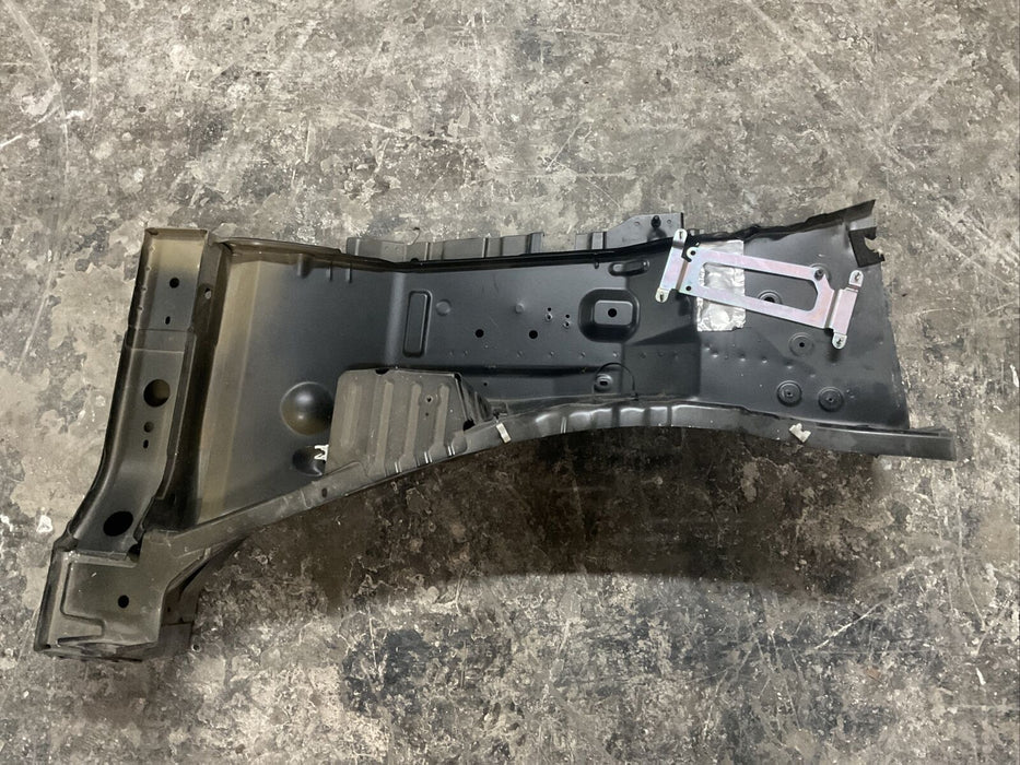 2016-2019 NISSAN TITAN XD FRONT RIGHT RH FRAME RAIL END APRON PILLAR CUT OEM